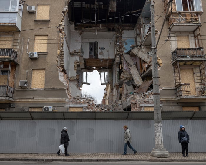 Russia ‘not ready for peace’ with ‘no tangible signs’ of serious engagement, EU says - Europe live