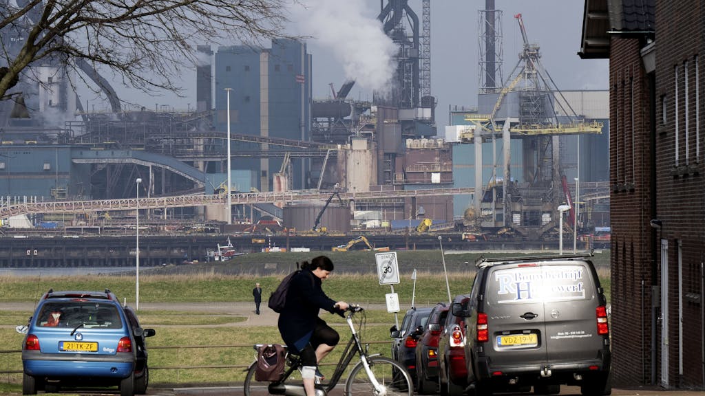 Opnieuw grote boete voor Tata Steel, vervroegde sluiting cokesfabriek dreigt