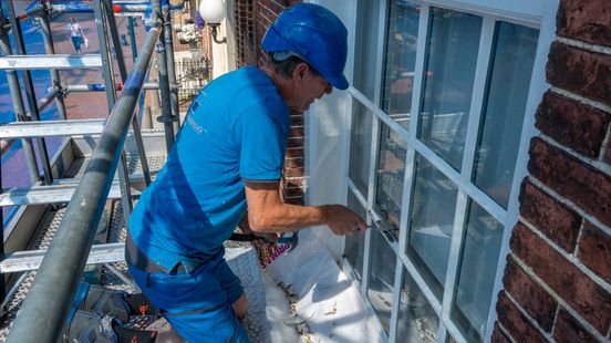 Stadhuis in Dokkum krijgt nieuwe uitstraling: "Dit grote onderhoud is wel nodig"