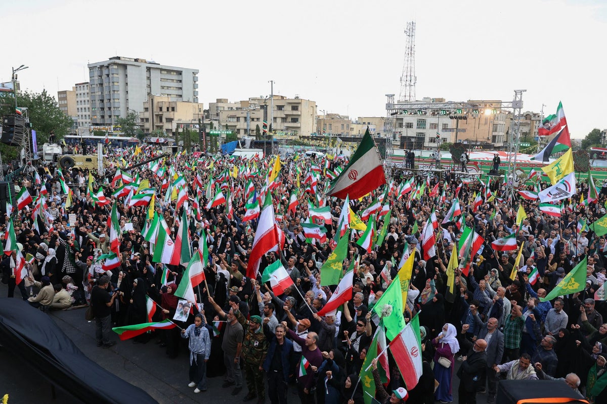 Trump and Hegseth argue Iran war ceasefire stops the clock on 60-day deadline for congressional war powers approval