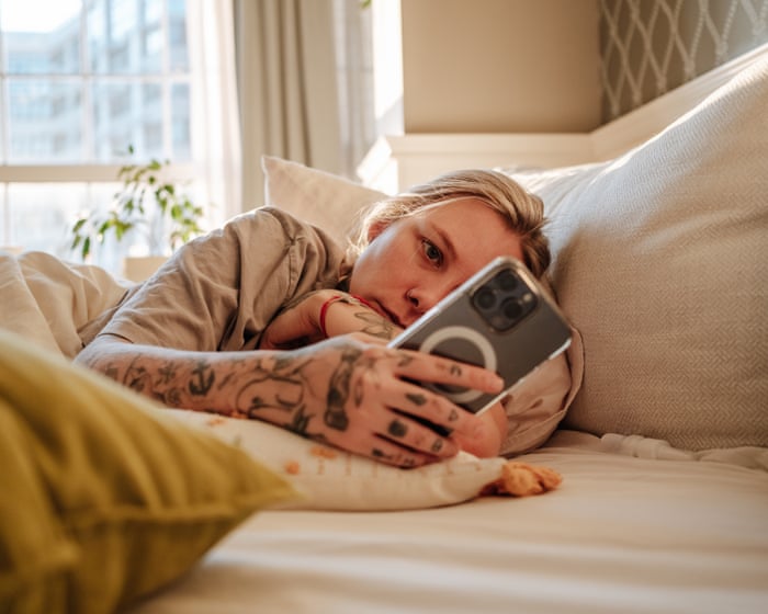 Poor sleep linked to rising cancer risk in under-50s