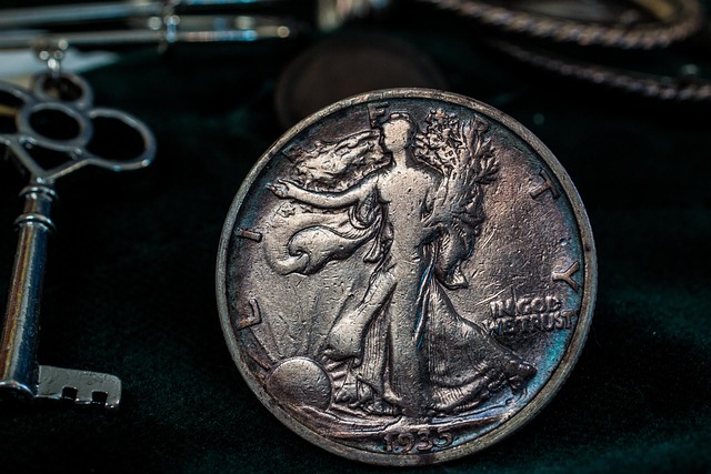 US Mint begins circulation, sale of Trump $1 coins