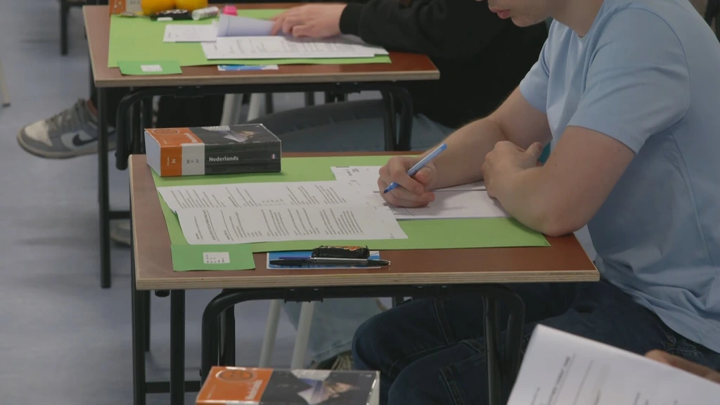Eindexamens beginnen met voor het eerst ook een hulplijn tegen stress