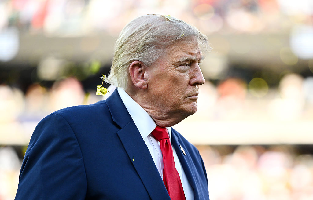 Donald Trump weet het zeker, ondanks dat het niet kan: ‘Iedereen wil dat ik voor een derde termijn als president ga’