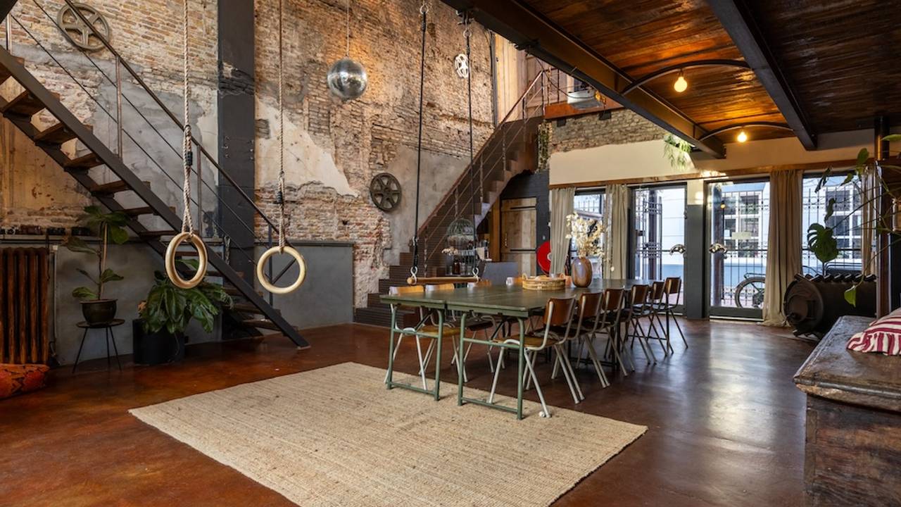 Voormalige bioscoop in Geertruidenberg te koop: 'We waren op slag verliefd'