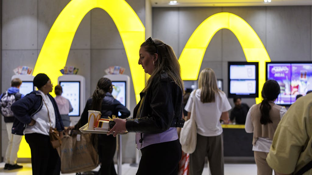 ‘Handgepaneerde kipvleugeltjes’: McDonald’s wil inzetten op meer luxe