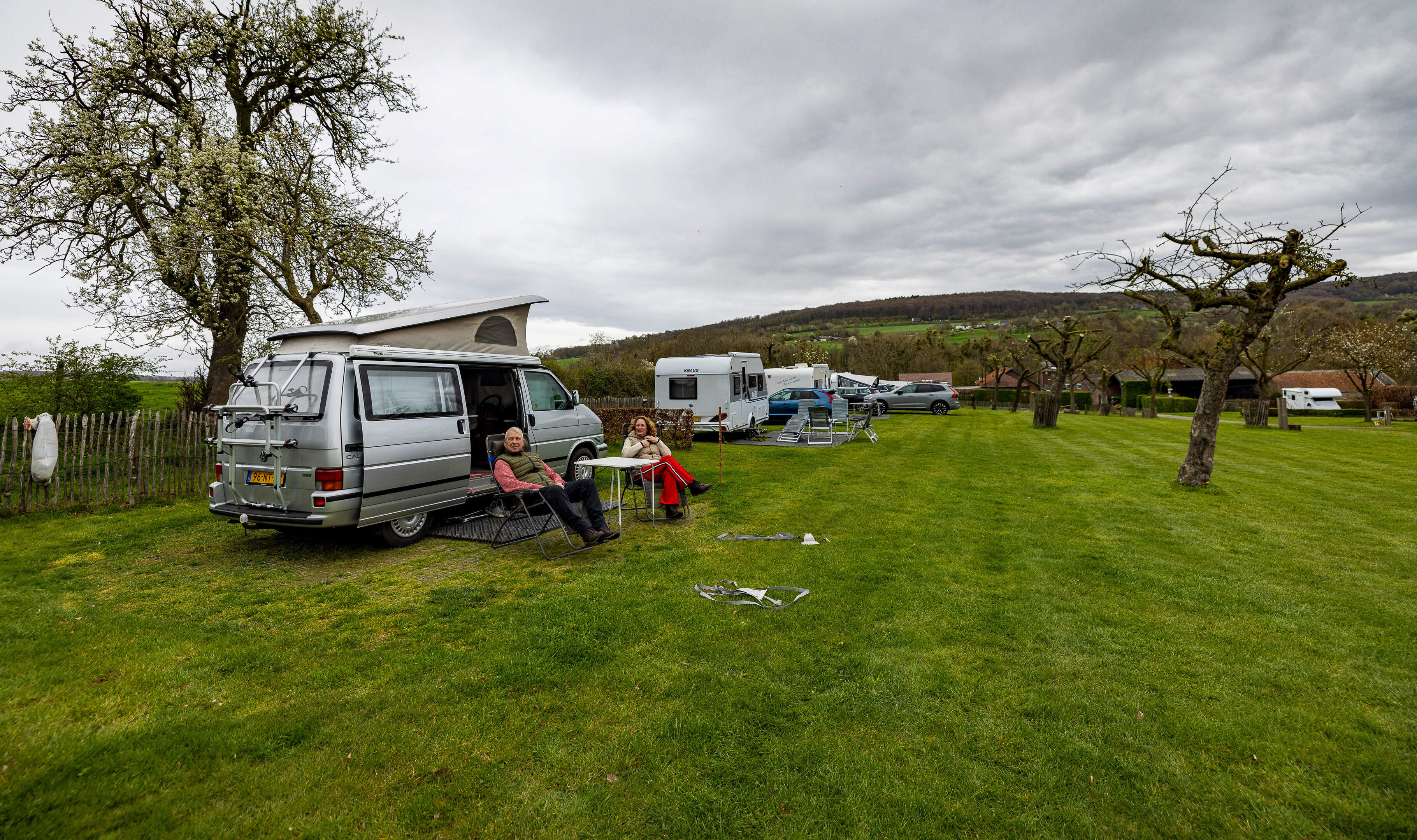 Goed weerbericht lokt kampeerders met Pasen naar buiten: ’We hebben nog één camperplaats vrij, de rest allemaal bezet’