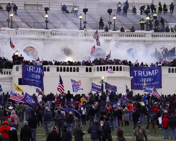 ‘Outright theft’: legal experts decry $1.8bn Trump anti-weaponization fund