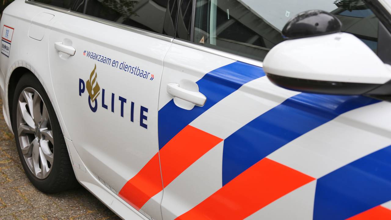 Man (85) rijdt met 54 kilometer per uur op snelweg en raakt rijbewijs kwijt
