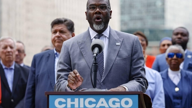 Trump zegt burgemeester Chicago te willen vastzetten