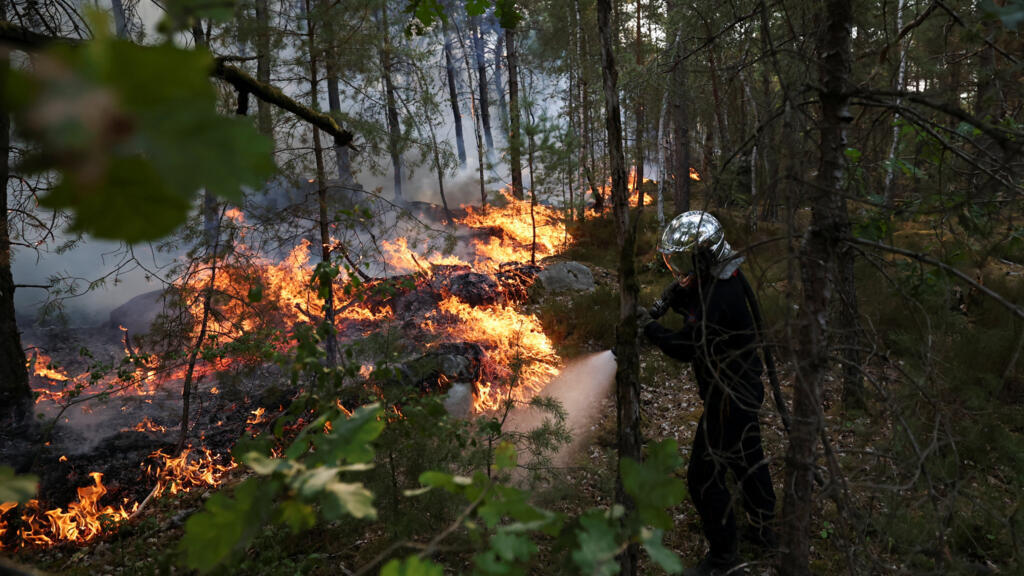 Macron toughens stance on arson as wildfires sweep France