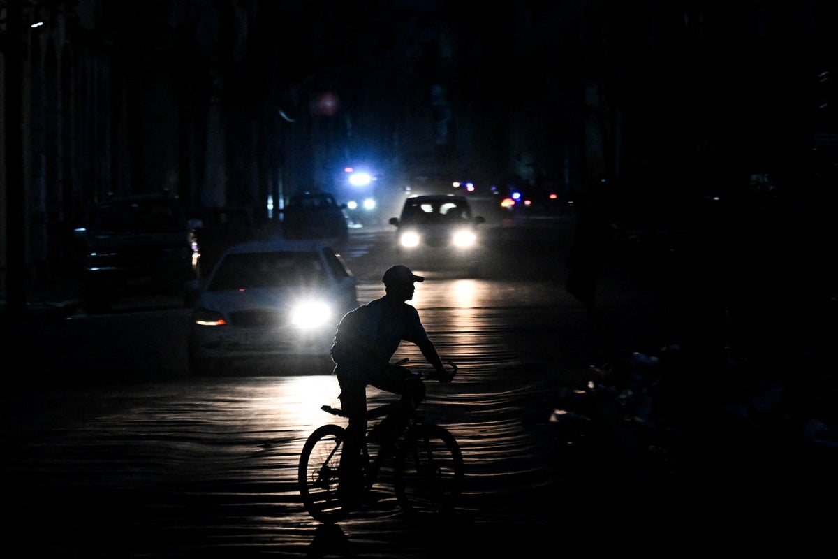 Cuba plunged into darkness after national electricity grid collapses again