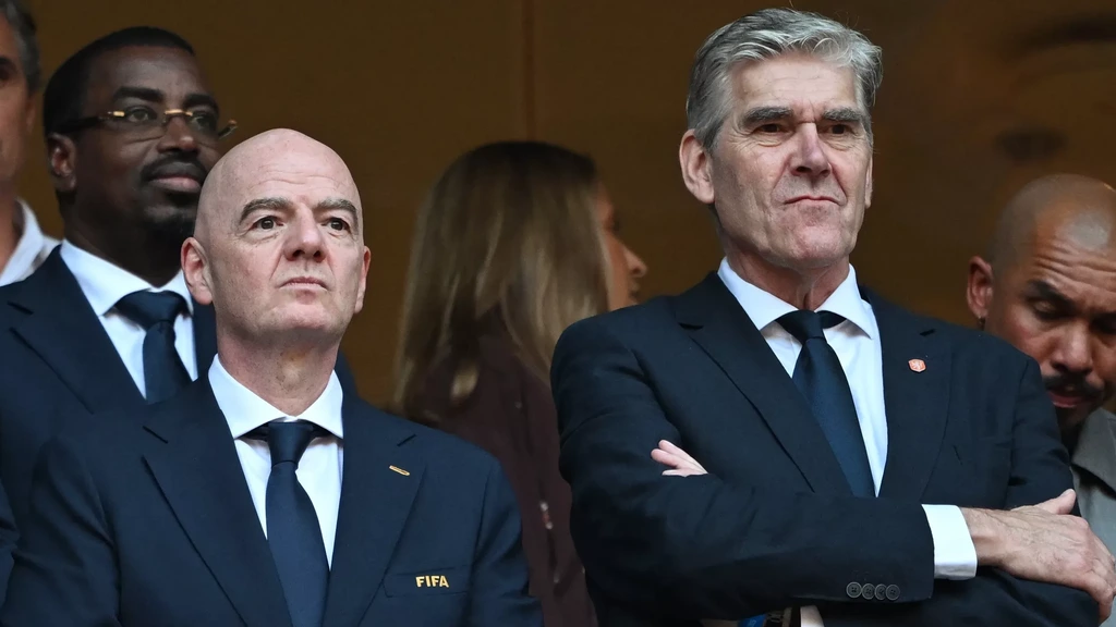 KNVB-voorzitter Paauw: 'Oplossing is niet meer samen met Infantino te vinden'