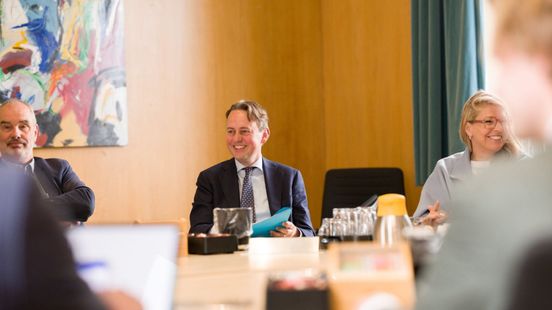 Regeringscommissaris 'geschrokken' van gesprekken met Groningers: 'Als je hoort wat de impact is geweest...'
