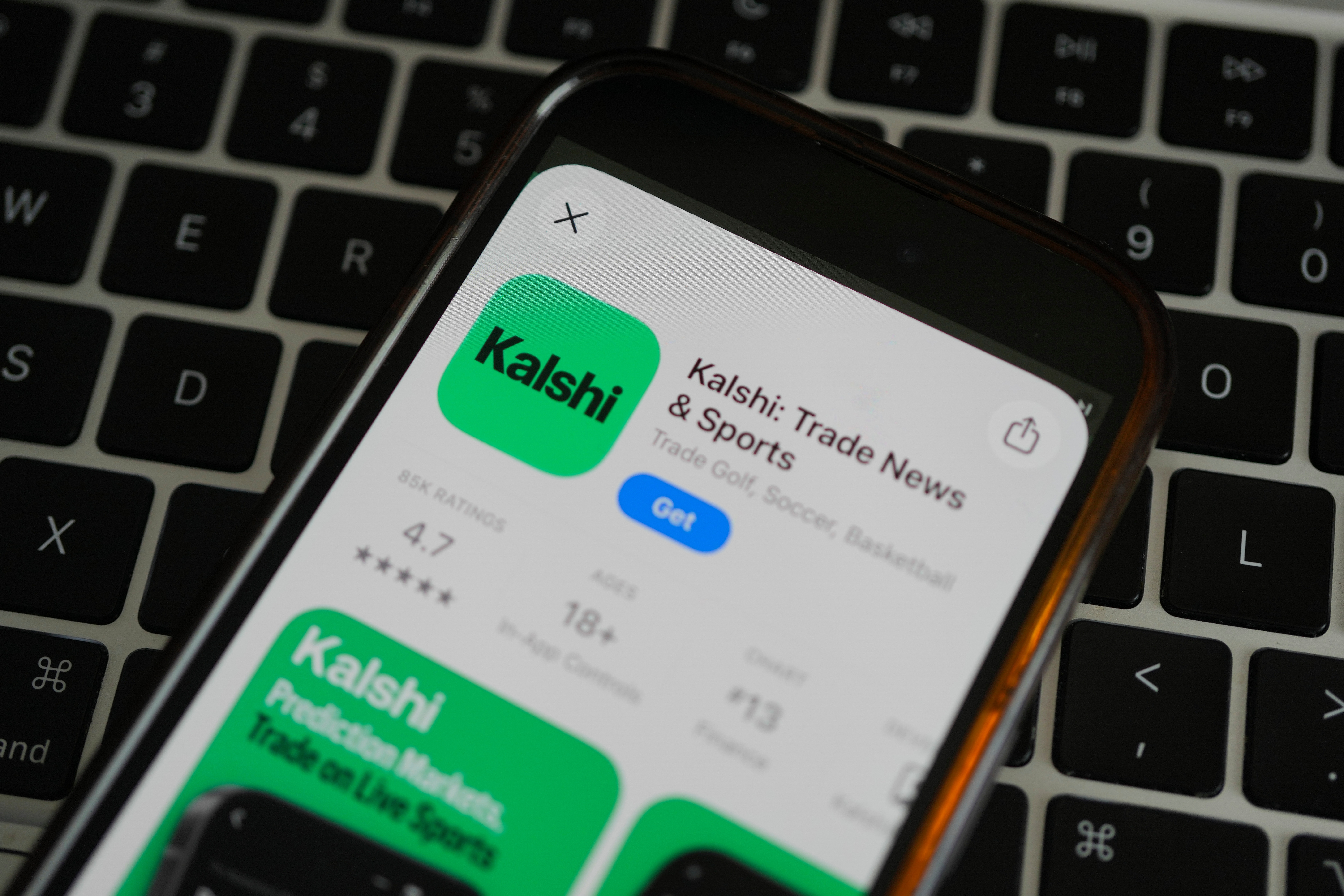 Feds probe 'mention markets' amid White House Kalshi controversy