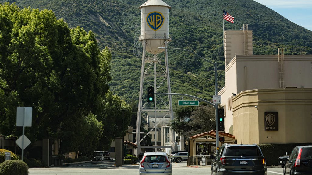 Amerikaanse staten vechten fusie Warner met Paramount aan