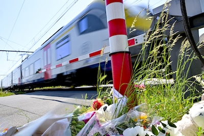 Al eerder klachten over chauffeur die betrokken was bij busongeluk met vier doden: ‘Zat vaak op zijn telefoon’