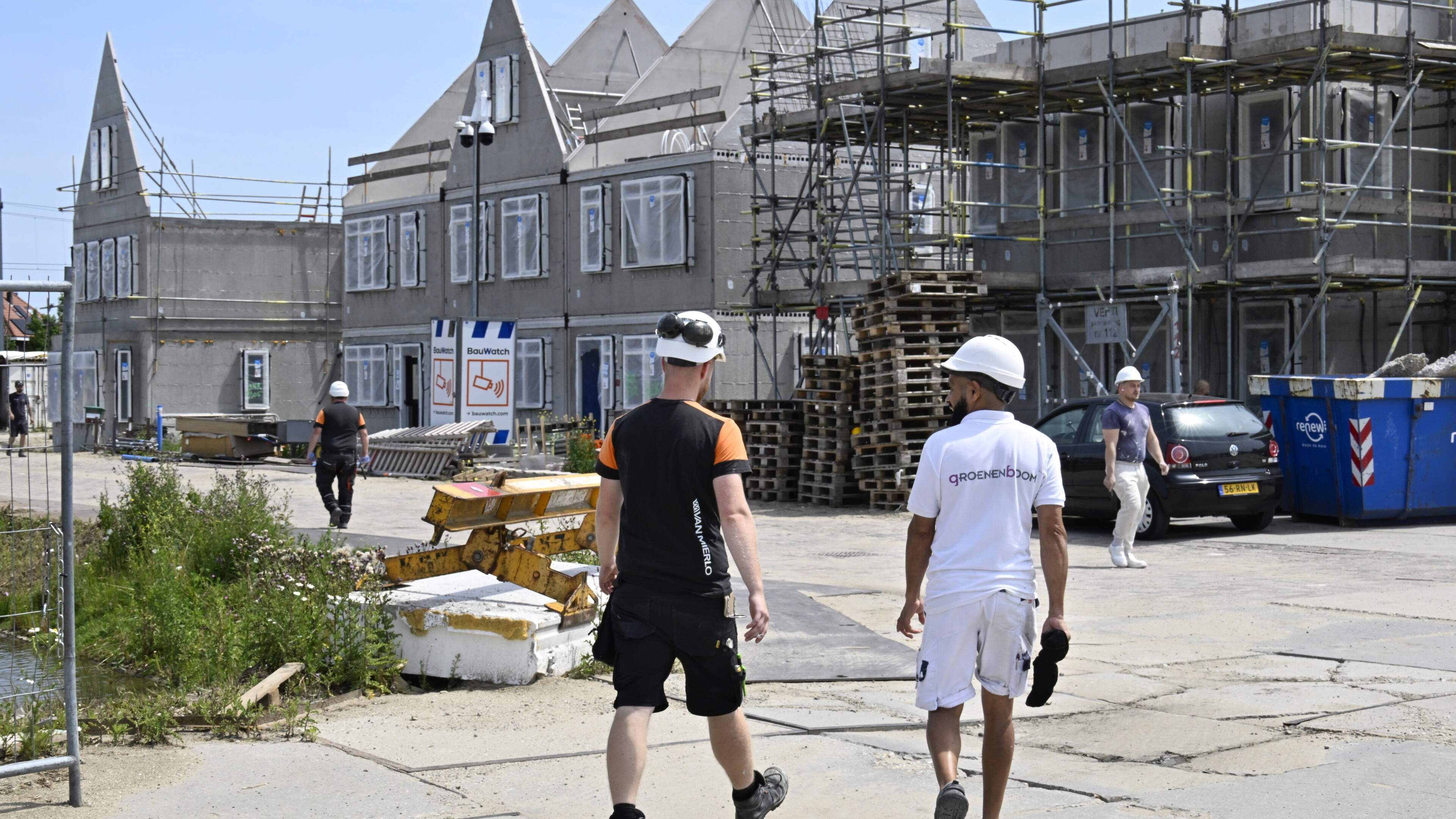 Verkoop van nieuwe koopwoningen valt sterk terug
