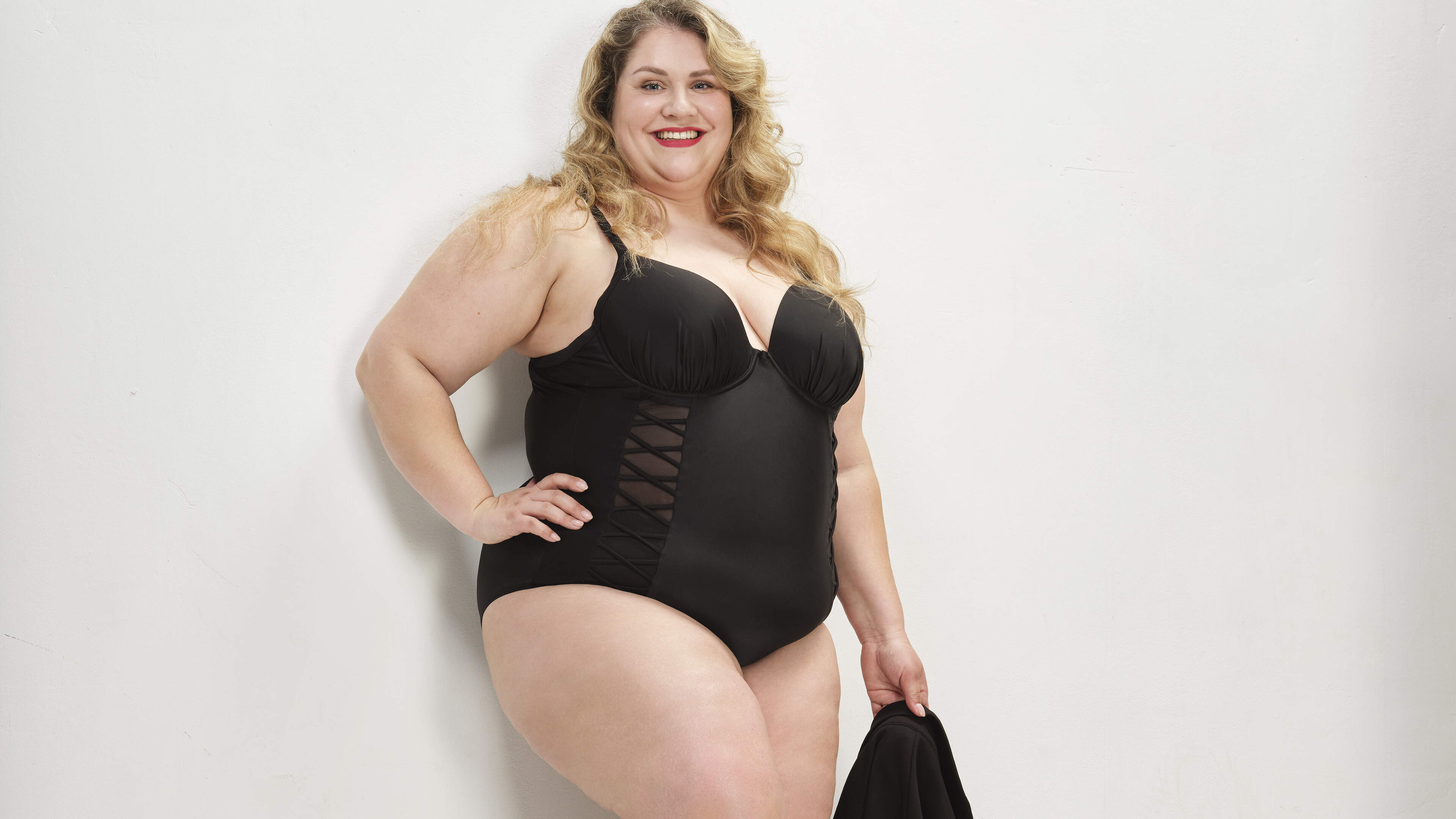 Kayla (34) is content creator en weegt 130 kilo: ’Toen ik dun was, was ik veel ongelukkiger dan nu’
