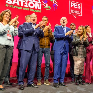 Bij de roden of de groenen: de keuze voor een Europese familie zegt veel over de partij die Pro wil zijn