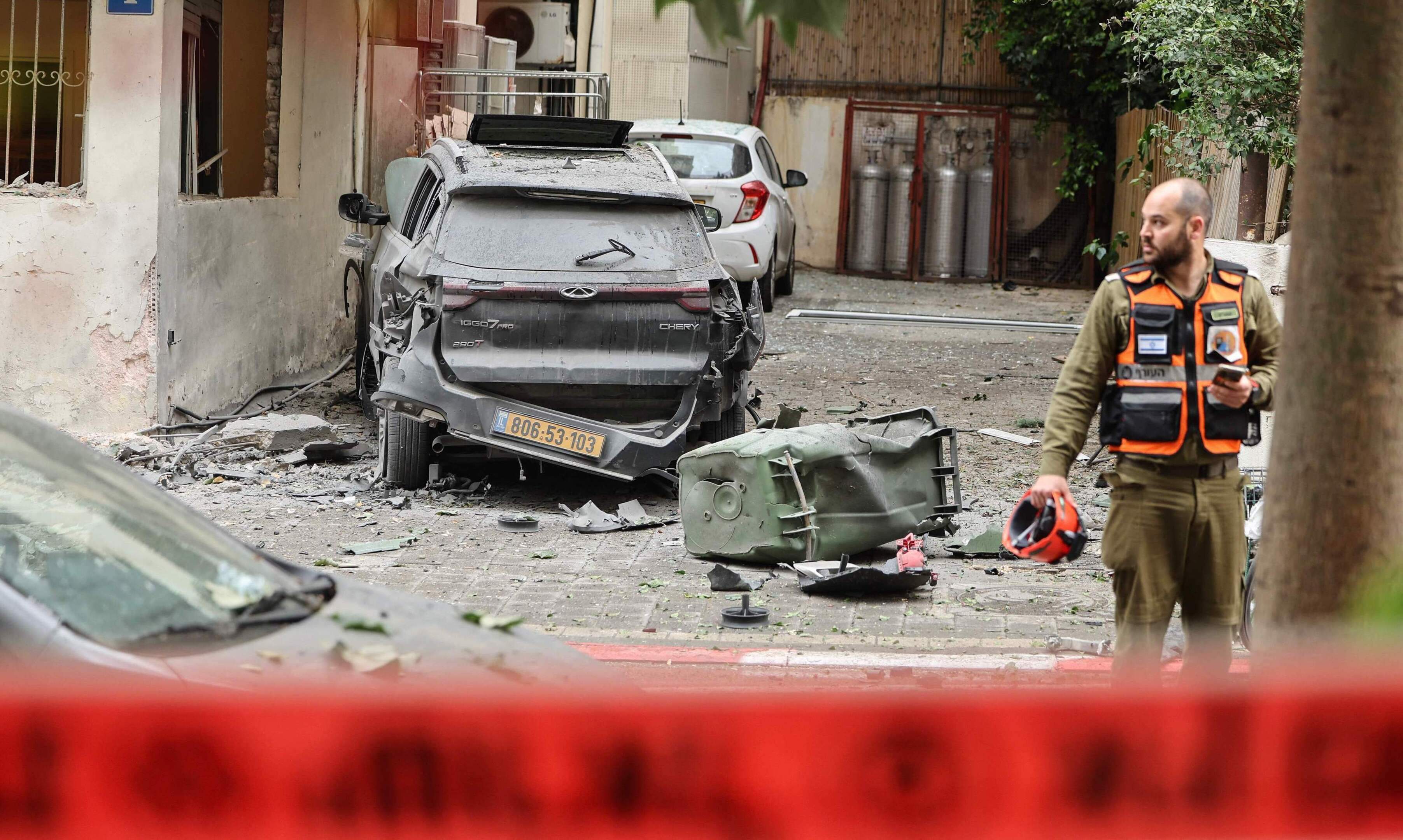 LIVE | Iran voert tijdens belangrijke Joodse feestdag grootste raketaanval op Israël uit sinds begin oorlog