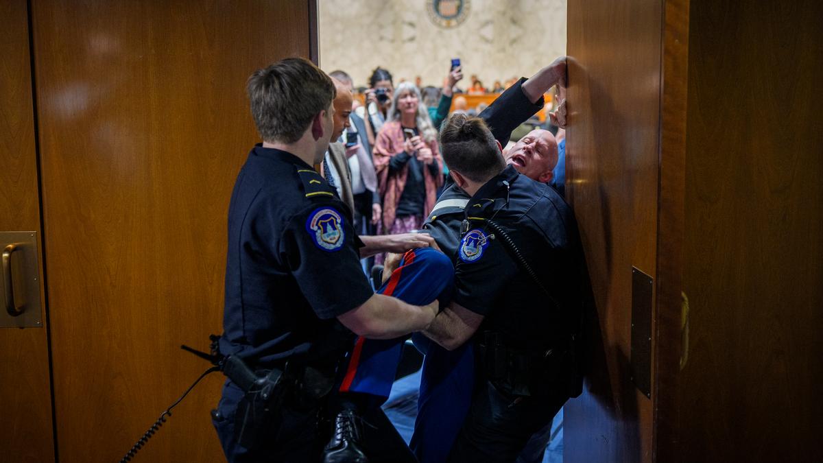 Anti-war activist, three police officers injured in scuffle at U.S. Capitol Hill