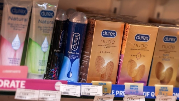 Oorlog in Iran drijft ook kosten van condooms op