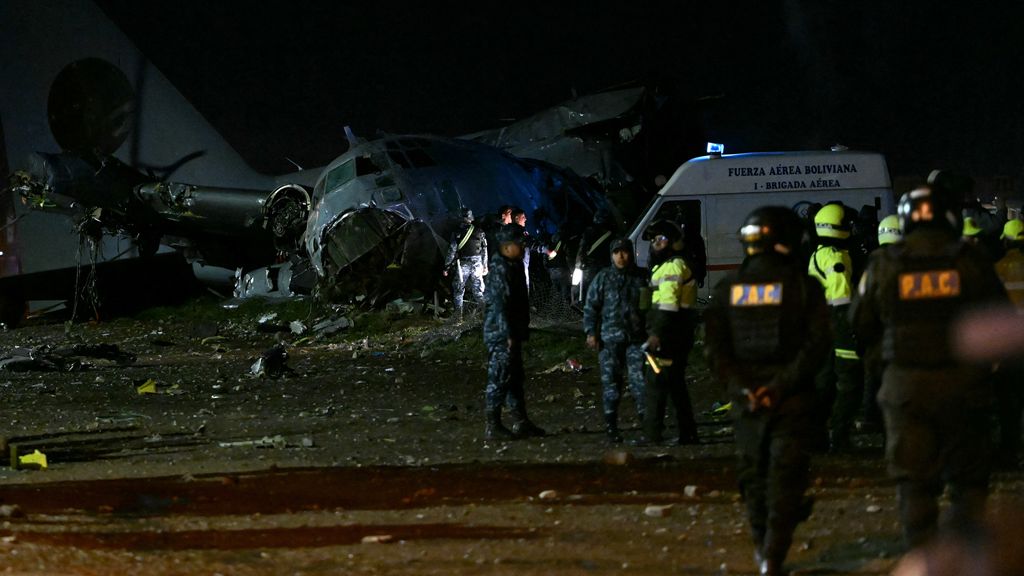 Vrachtvliegtuig met bankbiljetten crasht in Bolivia