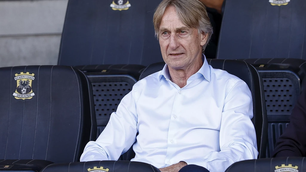 Koster (71) tijdelijk weer hoofdtrainer Willem II: 'Het is wel een uitdaginkje'
