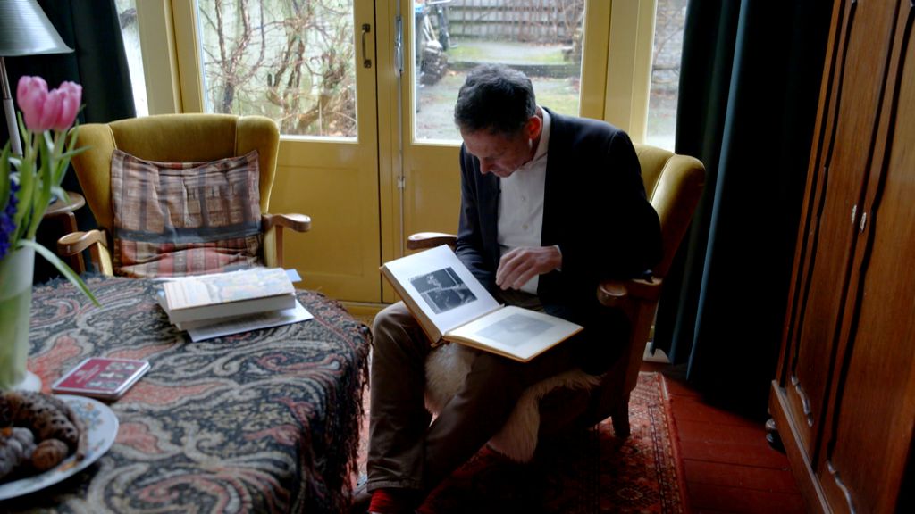 Kabinet wil voor de zomer excuses maken aan afstandsmoeders en -kinderen