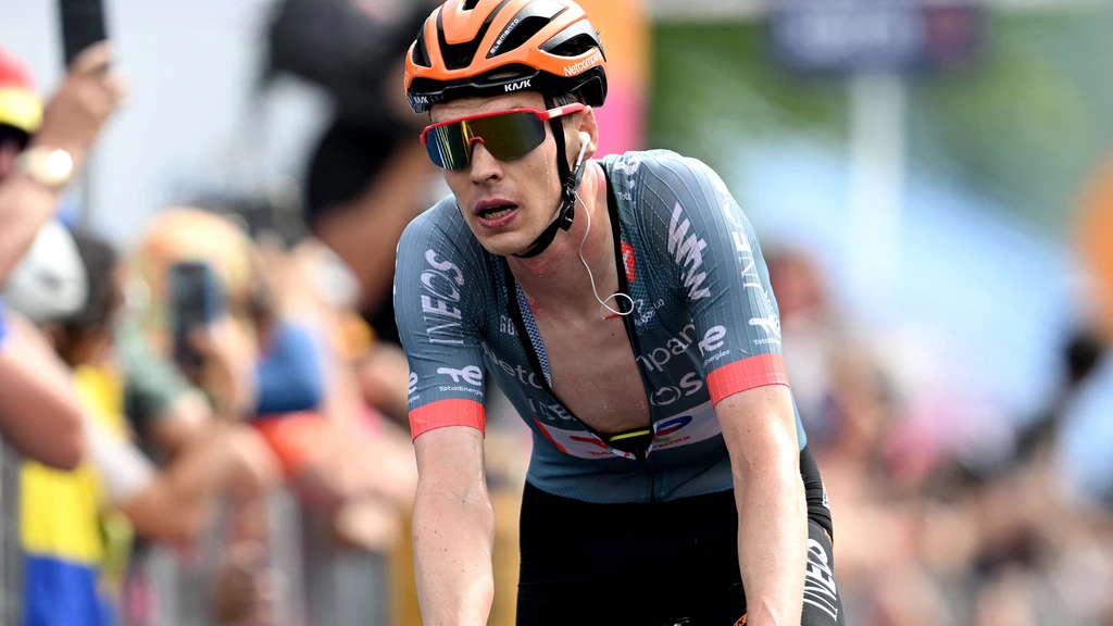 Trots overheerst bij Arensman met vierde plek in Giro: 'Maximale eruit gehaald'