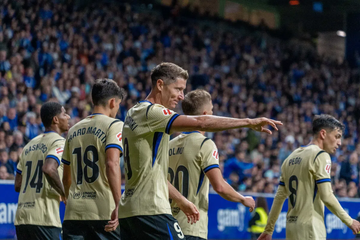 Barcelona wint na sterke tweede helft, belangrijke rollen De Jong en Lewandowski