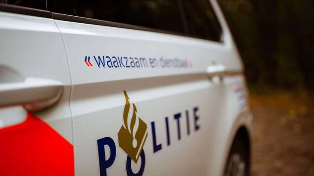 Jongen van 16 aangehouden na overval als nepagent