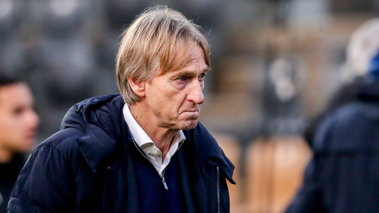 Willem II grijpt terug op Adrie Koster na ontslag Stegeman