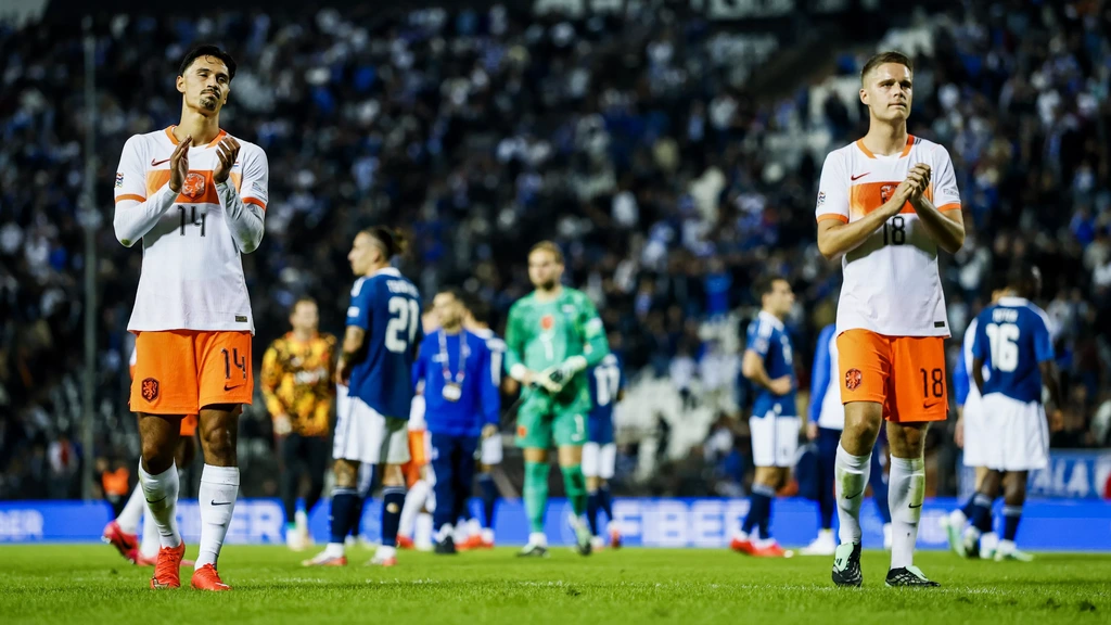 Reijnders voorkomt tegen Griekenland op valreep eerste nederlaag Oranje onder Xavi