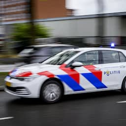 Zes gewonden bij botsing na politieachtervolging in Zwolle, bestuurder opgepakt