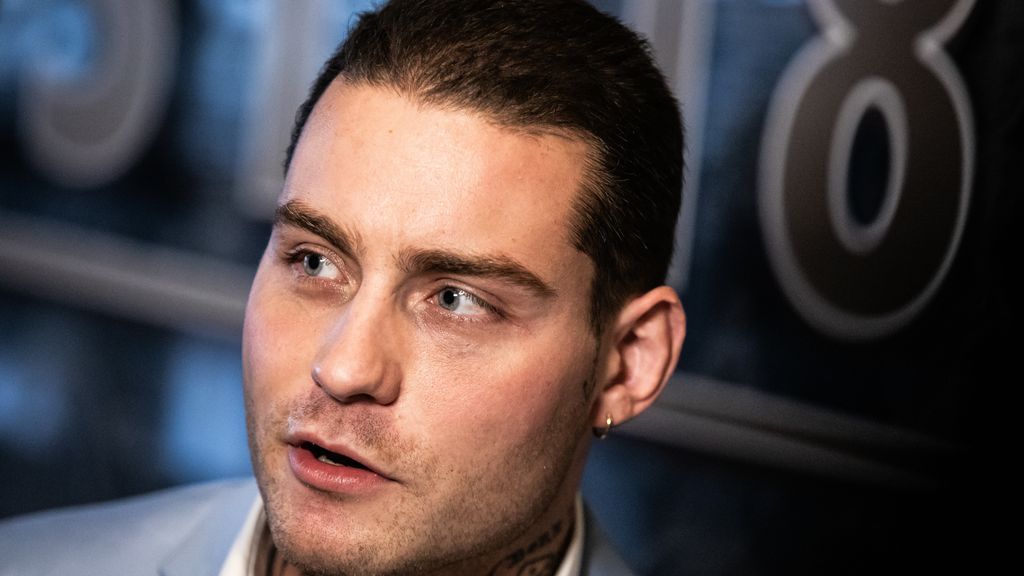 Celstraf van 10 maanden voor man die Douwe Bob bedreigde