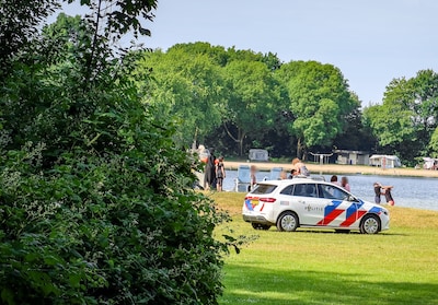 Minderjarige zwemmer in Maarsseveense Plassen overleden, recreatiegebied hele dag dicht