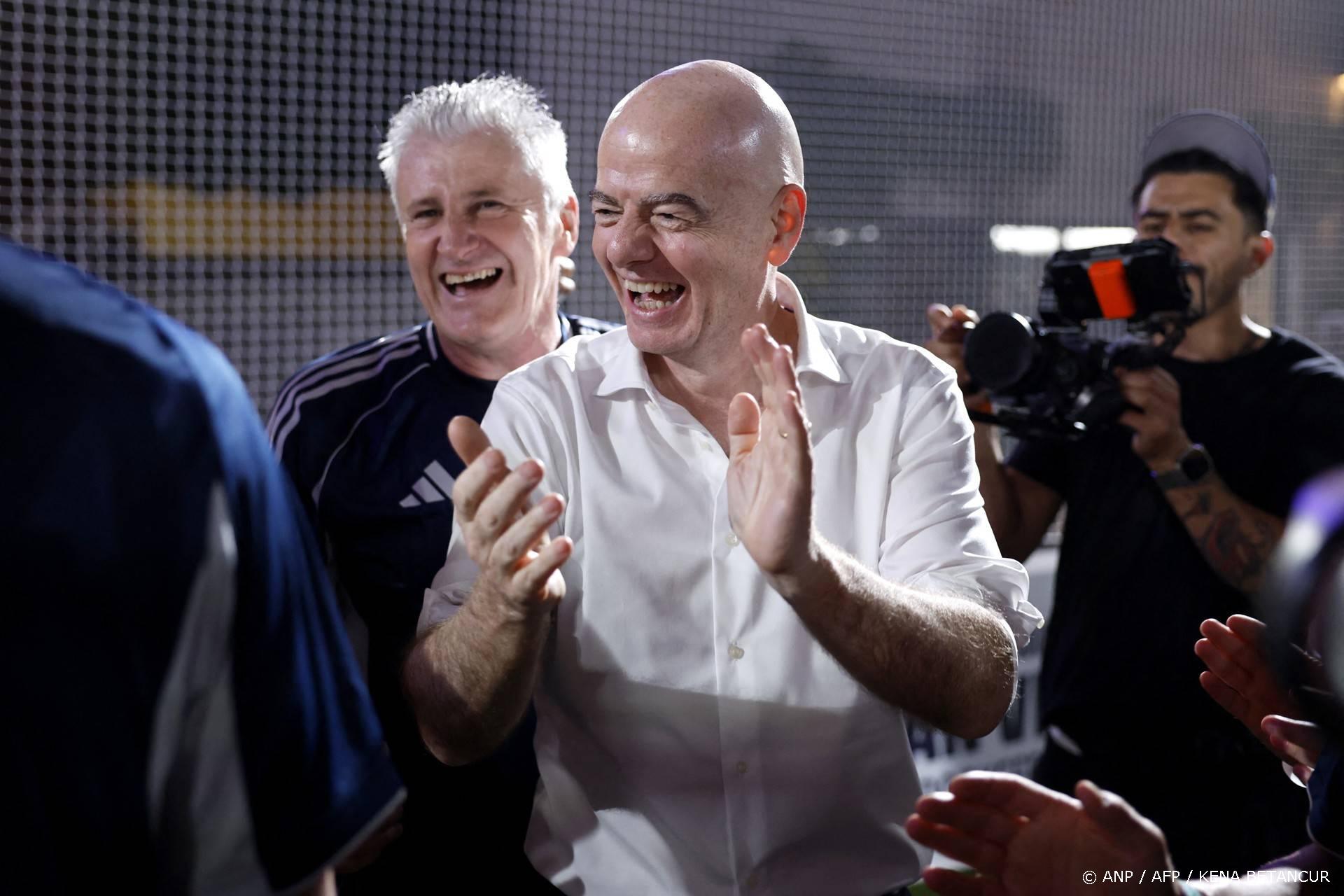 FIFA gaat door met investeringsplan en slaat terug naar critici
