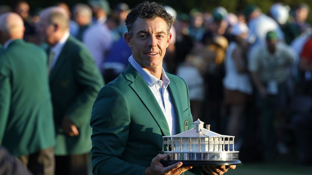 Golfer McIlroy wint de Masters opnieuw en schaart zich in rijtje met Woods