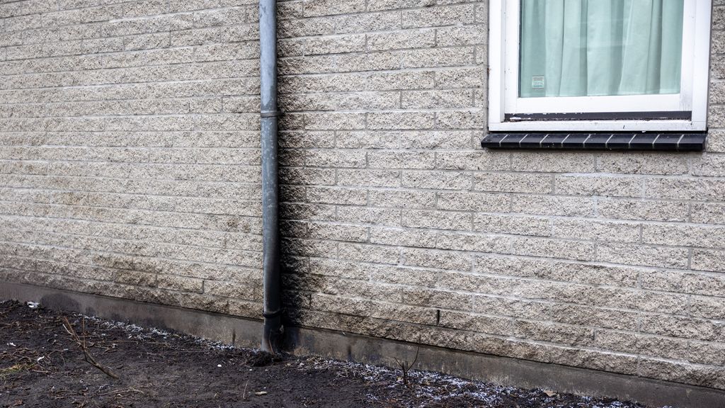 Politie zoekt twee verdachten na explosie op joodse school Amsterdam