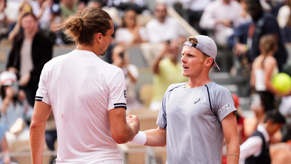 Opmars De Jong op Roland Garros gestuit door ijzersterke Zverev