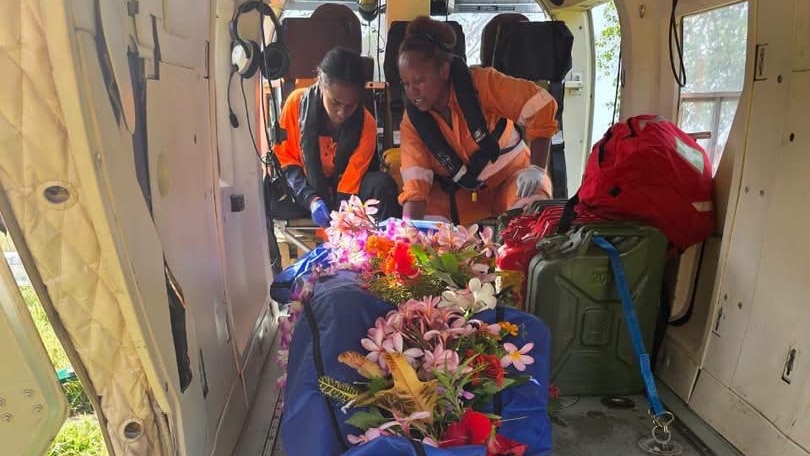 Villagers hold vigil for stranger as PNG boat tragedy victims wash ashore