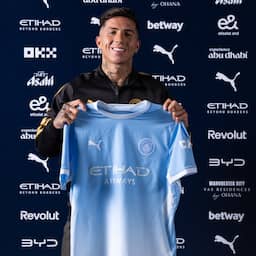 Enzo Fernández schrijft transfergeschiedenis met overstap van Chelsea naar City