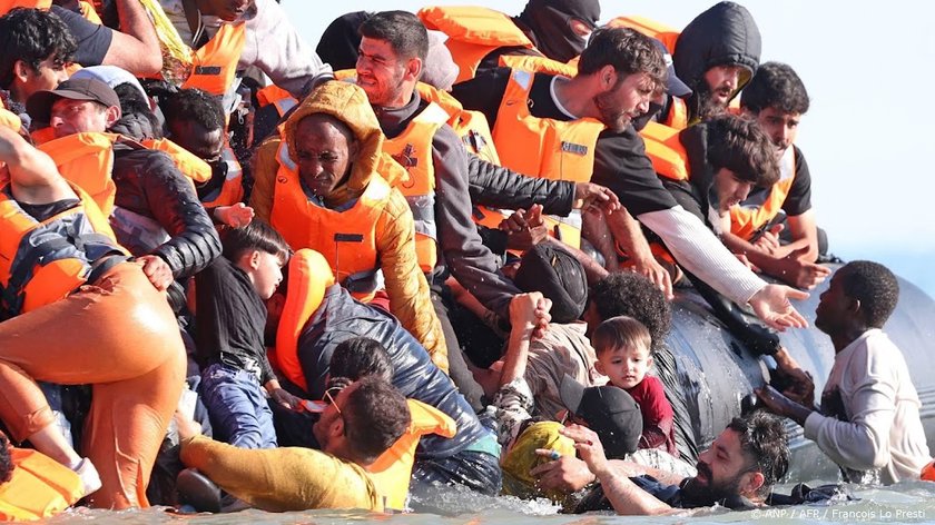 Vier migranten omgekomen voor kust noordwesten Frankrijk