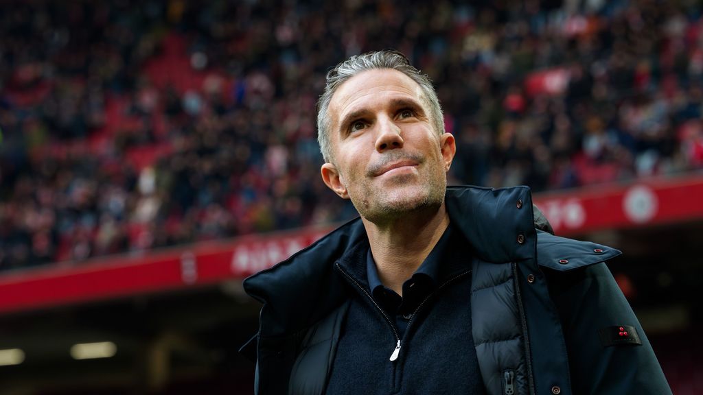 Van Persie sneert naar 'counterend' Ajax: 'Feyenoord-PSV, dat is een topwedstrijd'