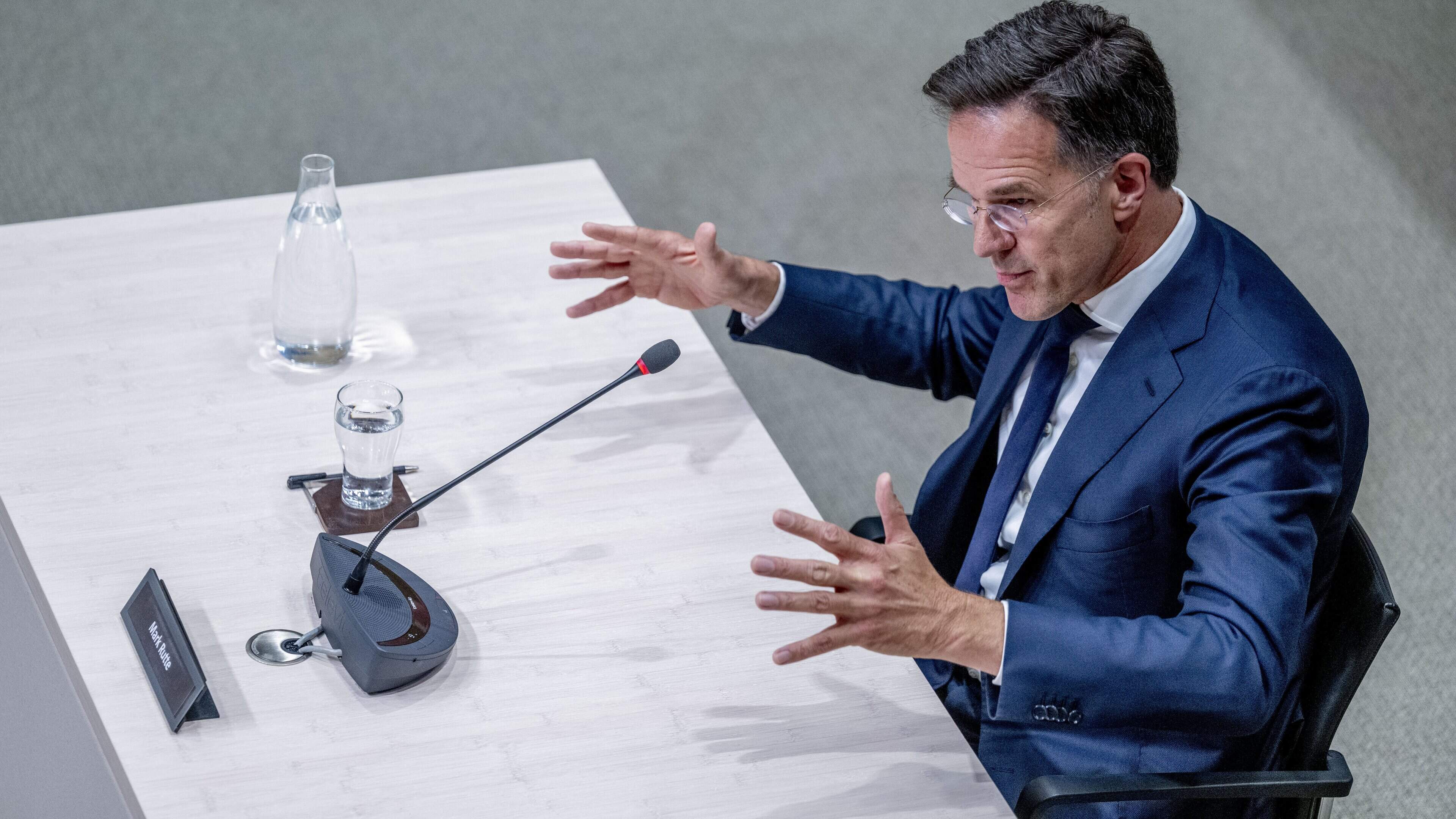 LIVE | Rutte: naleven adviezen had coronamaatregelen onnodig gemaakt