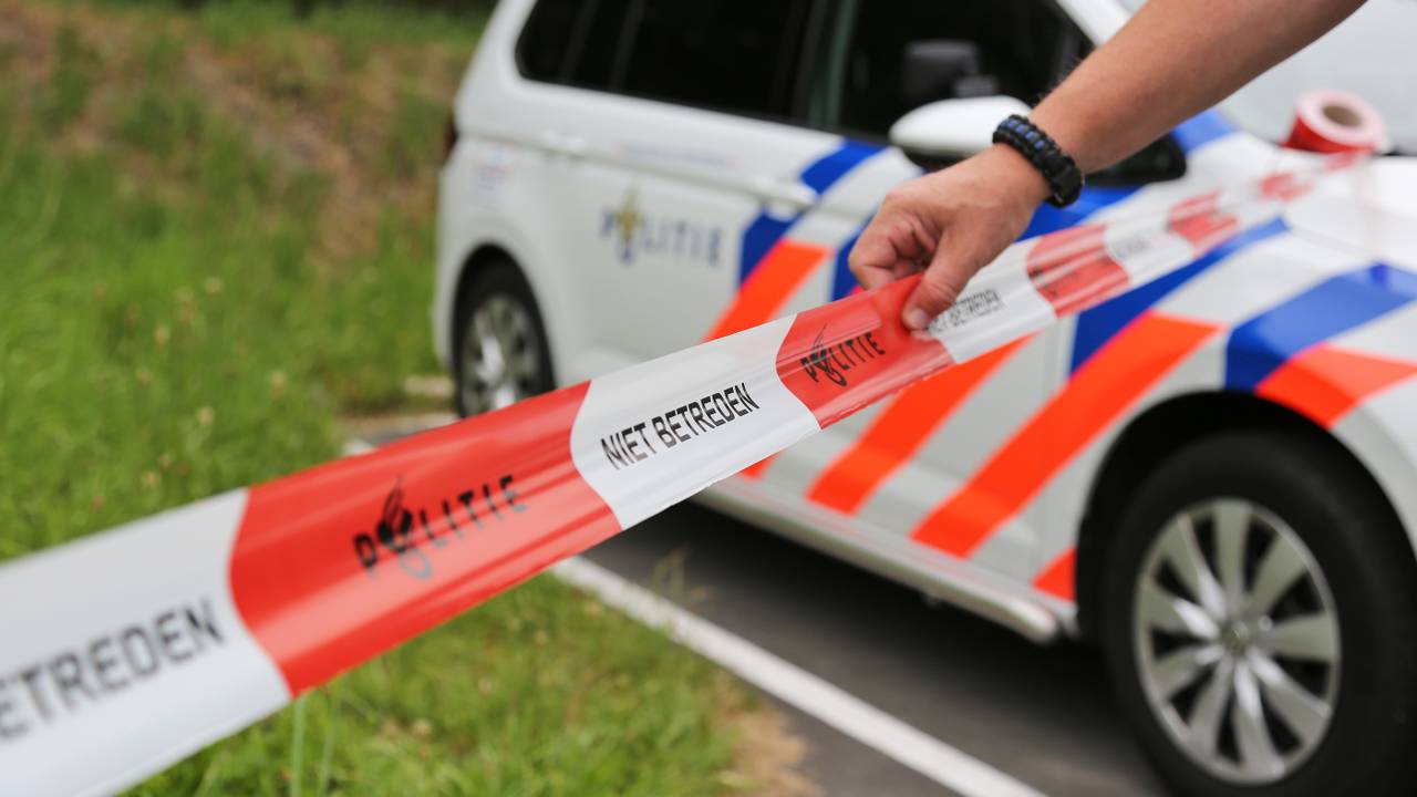 Honderden kilo's cocaïne gevonden in busje, acht aanhoudingen