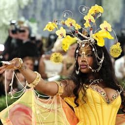 In beeld | Theatraal en kleurrijk: de indrukwekkendste outfits van het Met Gala