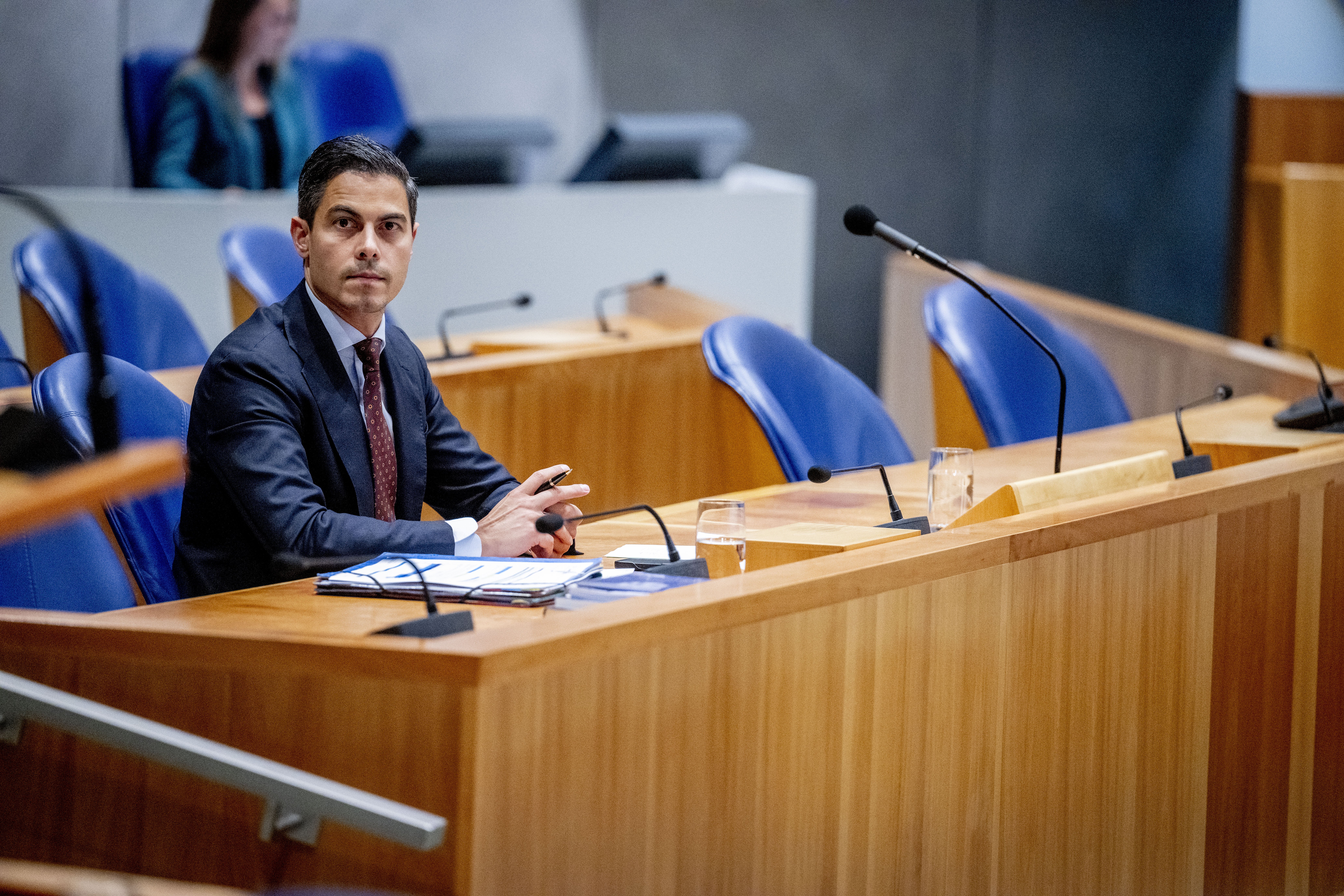 Kabinet trekt stikstofplan fors aan: 1 kilometerzones rond natuurgebieden, vergunningen juist soepeler